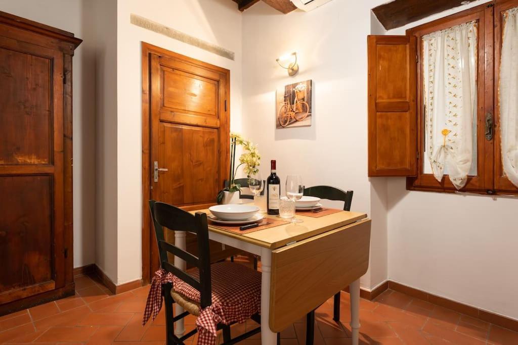 Keys Of Italy - Corsob 9 - Florentine Studio Close To Palazzo Vecchio Floransa Dış mekan fotoğraf